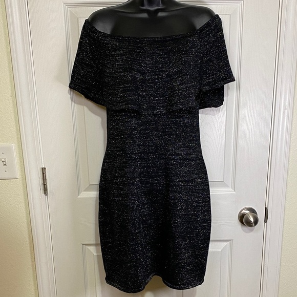 Trina Turk Off-Shoulder Black Multicolor Wool Blend Shimmer Dress Small - Picture 1 of 6